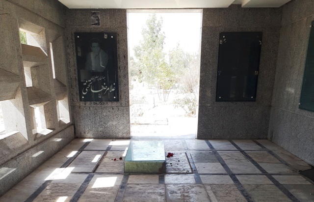 ابن بابویه قبر تختی شهرری