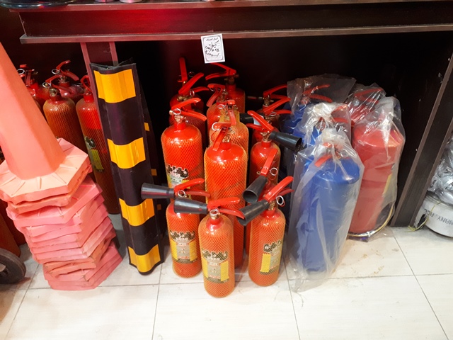 فروشگاه ایمنی و آتش نشانی مهر اهواز به مدیریت موفق