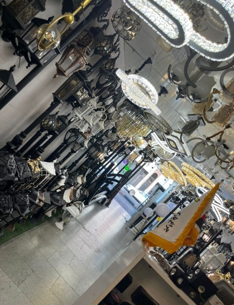 انواع چراغ پارکی،حیاطی،باغی پایه دار و دیواری