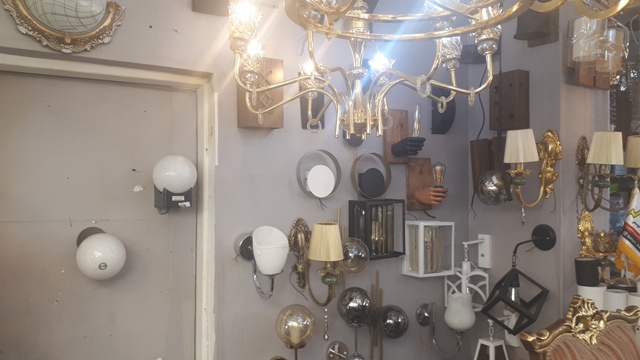 انواع چراغ پارکی،حیاطی،باغی پایه دار و دیواری اهواز به مدیریت صادقی