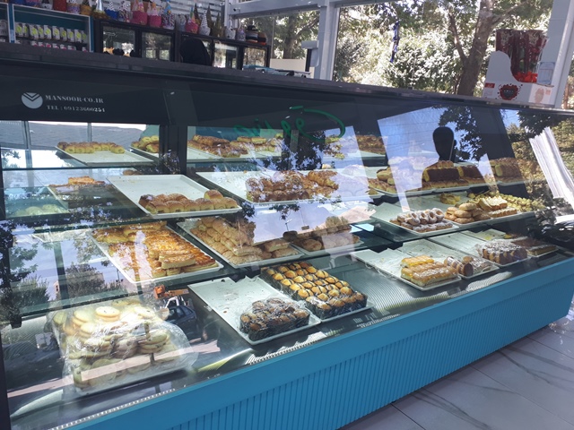 شیرینی فروشی پارک سبز میدان آزادگان ملایر